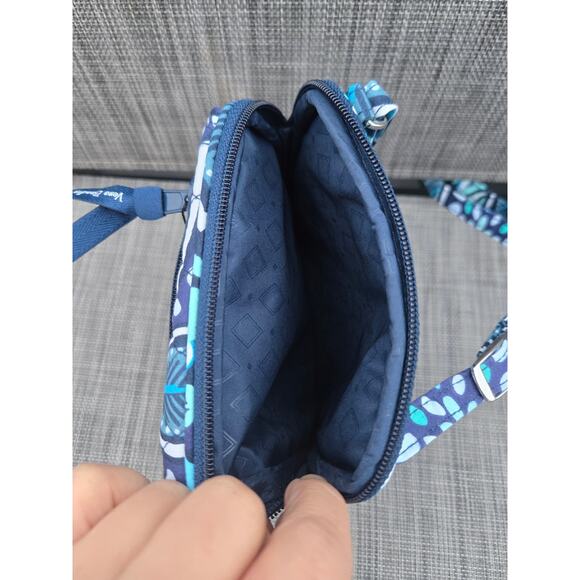 Vera Bradley Blue Island Medallion Mini Hipster Cross Body Shoulder Bag NWT - Picture 7 of 11